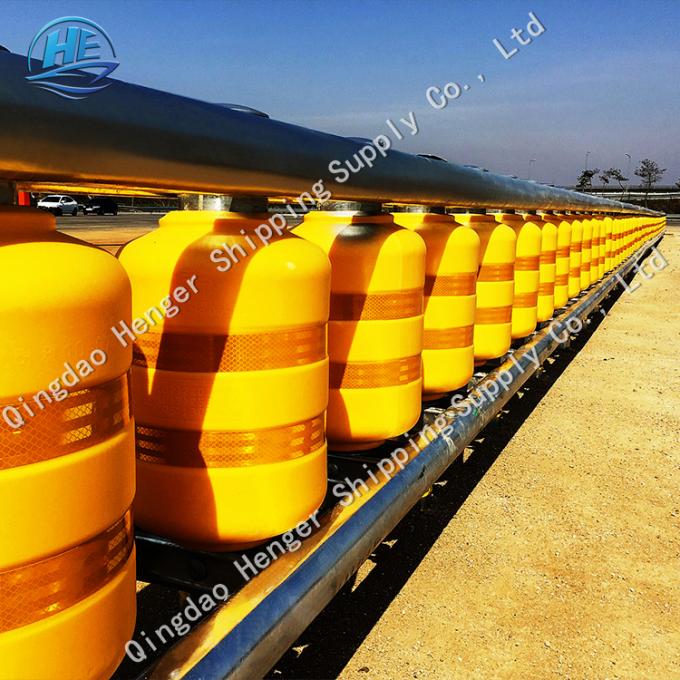 Anti Shock Highway Safety Roller Barrier Absorb Impact Force To Reduce Damage