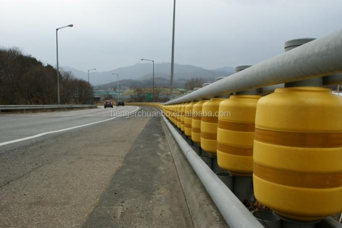 SB ISO Certificated Yellow Highway Safety Roller Barrier Guardrail Standard Quality 4