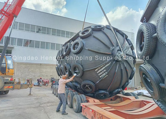 Quality 50kpa And 80kpa Yokohama Net Type Pneumatic Rubber Fender For Ship-to-Ship And Ship-to-Port ISO 17357 Floating Structure factory