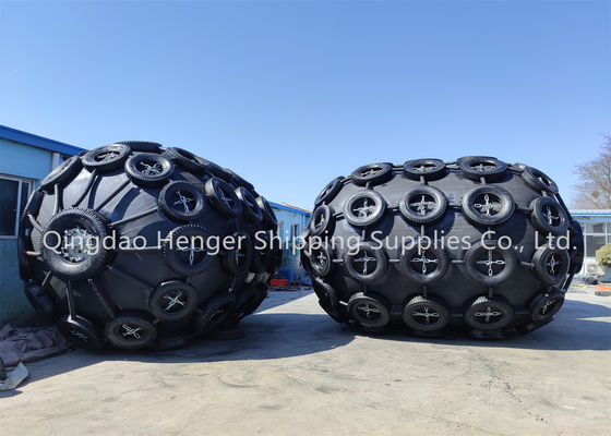 Quality ISO 17357 Certified Pneumatic Rubber Fender with Natural Rubber Cover and 50Kpa/80kpa Working Pressure factory