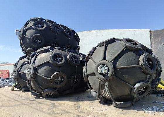 Quality 50Kpa Floating Marine Pneumatic Rubber Fender With Chain And Type factory