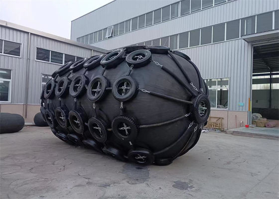 Quality Yokohama Floating Ship Pneumatic Rubber Fender 3.3*6.5M 50kpa With Chain Tyre factory
