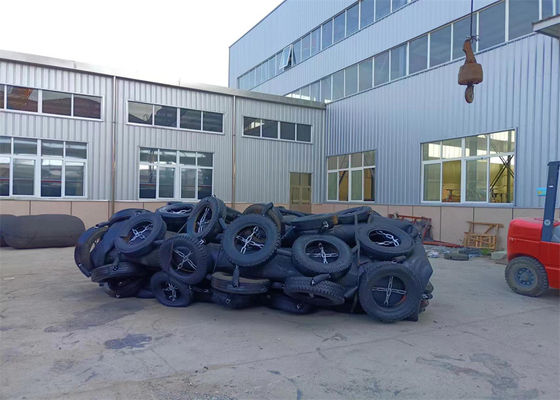 Quality STS Yokohama Type Pneumatic Rubber Ship Bumper Fender With Chain And Tire Net factory