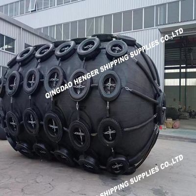 Quality STS Marine Ship Yokohama Type Pneumatic Rubber Fender With Tires And Chain factory