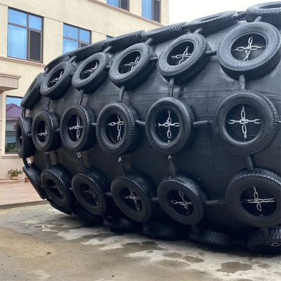 Quality Two-year Warranty Pneumatic Rubber Fender 2.5*5.5M For Vessel Berthing factory