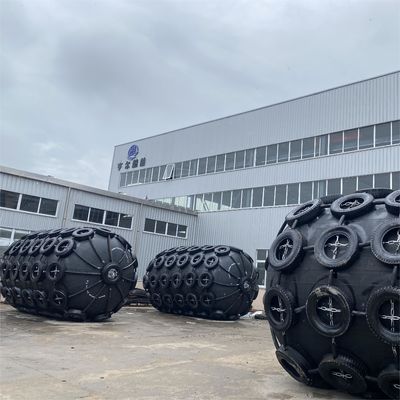Quality Three-Year Warranty Pneumatic Rubber Fender 2.0*4.5M For Dock Anti-Collision factory