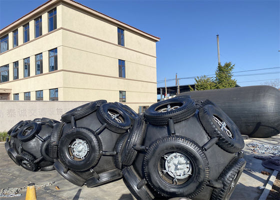 Quality Marine Ship Yokohama Type Pneumatic Rubber Fender With Chain Net factory