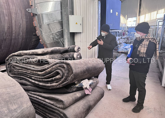 Quality Customizable NANHAI NO.1 Marine Rubber Airbags Up To 75m Effective Length for Shipyard Launchings factory