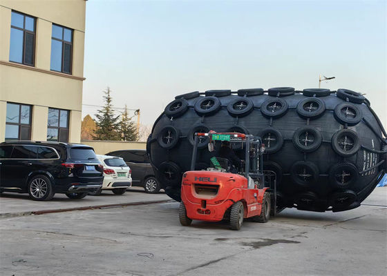 Quality Customized Pneumatic Rubber Fender Natural Yokohama Ship Rubber Fender factory