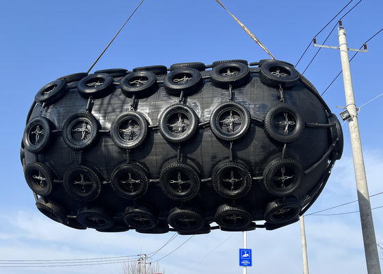 Quality 6 to 12 Years Design Life Pneumatic Marine Fender with 50kPa/80kPa Working Pressure for Ship-to-ship and Ship-to-dock Protection factory