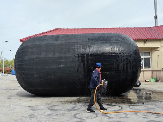 Quality ISO17357-2014 Marine Pneumatic Rubber Fender Durable Protective factory