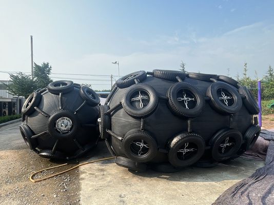 Quality Yokohama Pneumatic Dock Fender With Enhanced Abrasion And Corrosion Resistance factory