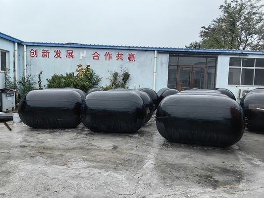 Quality Heavy Duty 50Kpa Black Rubber Fender factory