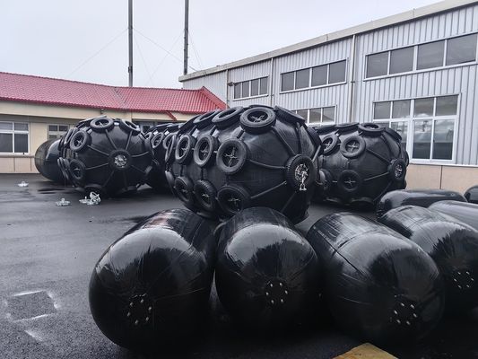Quality High Pressure Yokohama Pneumatic Rubber Fender For Dock factory