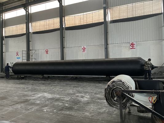 Quality Inflatable Barge docking airbag pressure range 0.2-0.4Mpa designed to provide safe protection during barge mooring and docking factory