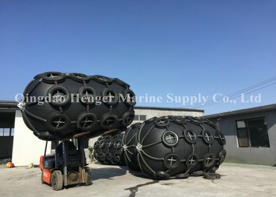 Quality Low Counterforce Inflatable Marine Floating Rubber Fenders for Commercial Ships factory