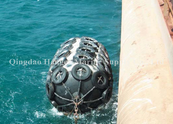 Quality Good Gas Air Tightness Marine Rubber Fender , Oil Tanker Protection Boat Mooring Fenders factory