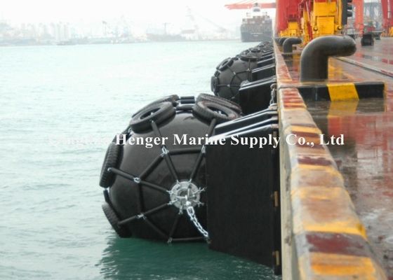 Quality Large Tankers Pneumatic Rubber Fender For Batam Barge Harbor Marine Tugboat factory