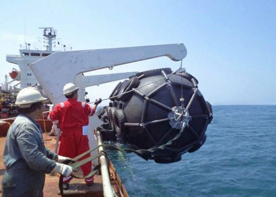 Quality Large Gas Carriers Pneumatic Floating Rubber Fender with Galvanized Chain & Q235 Flange factory