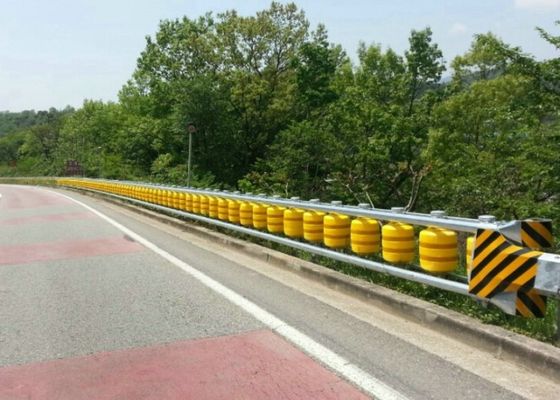 Quality Energy Absorb Anti Shock Height 510mm Highway Roller Barrier factory