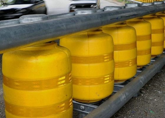 Quality PU Foam / EVA Traffic Safety Roller Barrier Highway Roller Barrier For Accident - Prone Roads factory