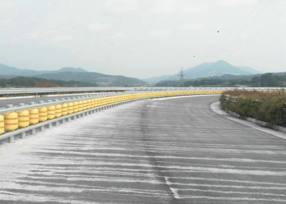 Quality Highway Protective Safety Roller Barrier Eva / Pu Material For Road Traffice Safty factory