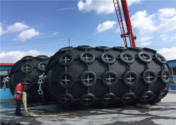 Quality Compressed Air Anti Collision Pneumatic Rubber Fender Boat Fender Rubber factory