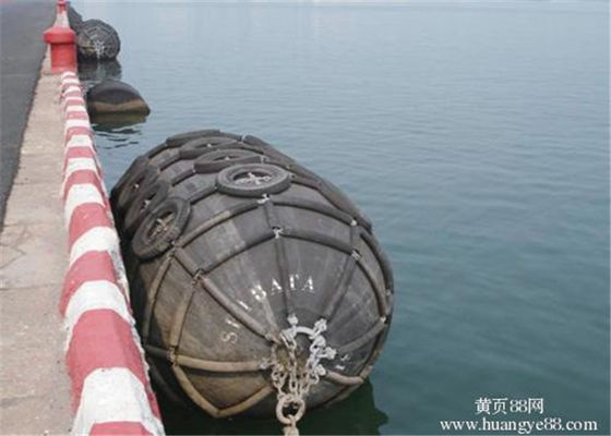 Quality Q235 Galvanized Flange Inflatable Boat Fenders High Durability For Shipyard factory