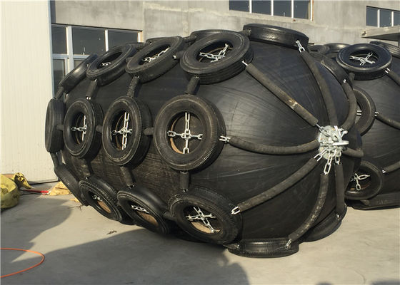 Quality Anti Aging Marine Rubber Fender 0.05MPa / 0.08MPa Initial Internal Pressure factory