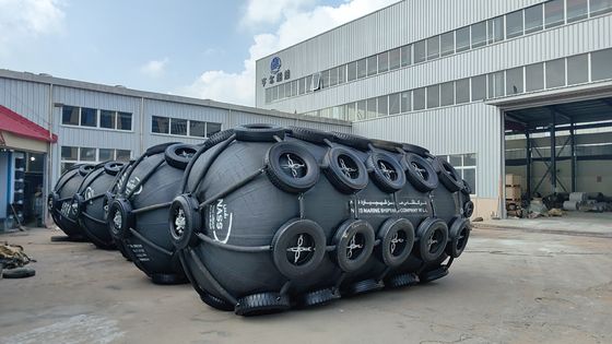 Quality OEM Anti Aging Fender Pneumatic Docking Ship Protection factory