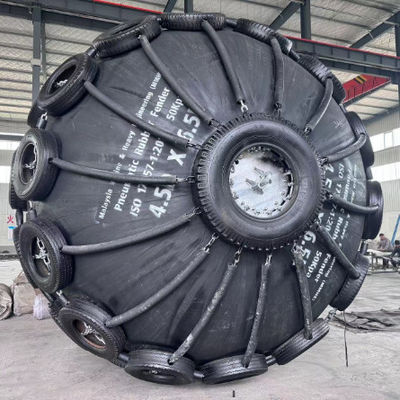 Quality 50Kpa / 80Kpa Pneumatic Rubber Fender Yokohama Type factory