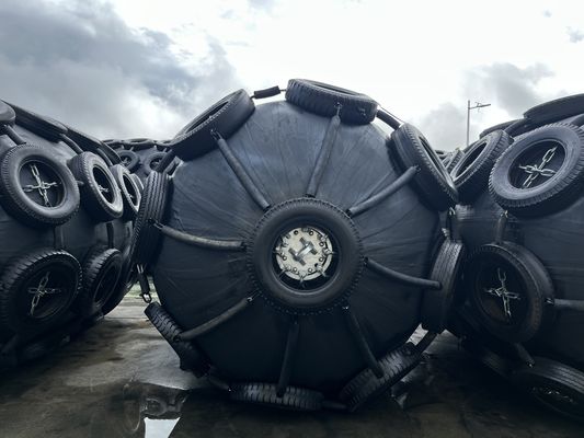 Quality Design Life 8 to 15 Years Pneumatic Marine Fender Offering 50kPa 80kPa Pressure and Installation Method Chain PP Rope Ideal for Ship Docking factory