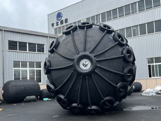 Quality Ship Boat Berthing Dock Floating Inflatable Fender Utilizing Chain and PP Rope Installation Method to Deliver Docking Impact Protection factory