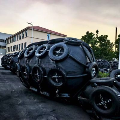 Quality Durable Rubber Pneumatic Fender Marine Dock Protection System Suitable for Ships Barges and Harbors Impact Absorption factory