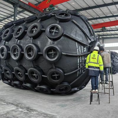 Quality Initial Internal Pressure 80kpa Marine Fender Net Type Ideal For Marine Vessel Impact Absorption Dock Safety Systems factory
