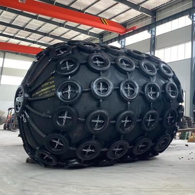 Quality ISO17357 Pneumatic Rubber Fender 50/80Kpa Pressure For Marine Protection factory