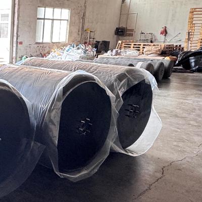 Quality High Elasticity Anti-Leakage Aging Resistance Foam Filled Fender EVA Solid Fender Customized for Marine Applications factory