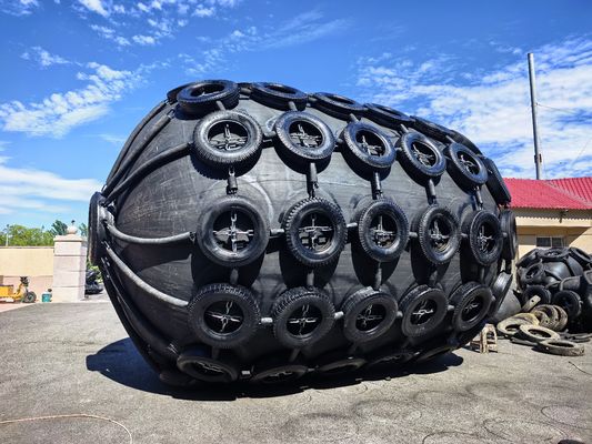 Quality Marine Pneumatic Rubber Fender with Reinforced Rubber and Nylon Fabric for 50kpa and 80kpa High Energy Absorption ISO17357 Standard Certified factory