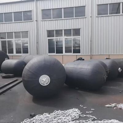 Quality Pneumatic Rubber Fender with Anti Shock Wave Design for 50kpa & 80kpa Pressure and Custom Manufacturing factory