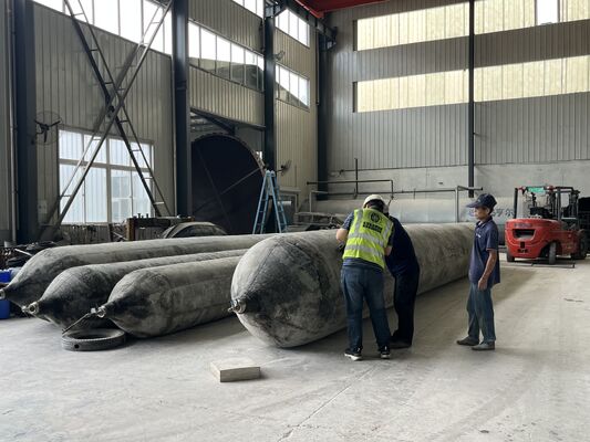 Quality Anti Corrosion Marine Rubber Airbag for Long Term Saltwater Service with 0.8-3 M Diameter factory