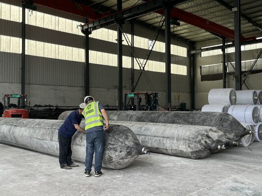 Quality Anti Corrosion Marine Rubber Airbag for Long Term Saltwater Service with 0.8-3 M Diameter factory