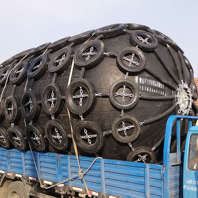 Quality Rubber Pneumatic Marine Fender Dock Defense Boat Fender With Tyre To Vessel Mooring / Moor factory