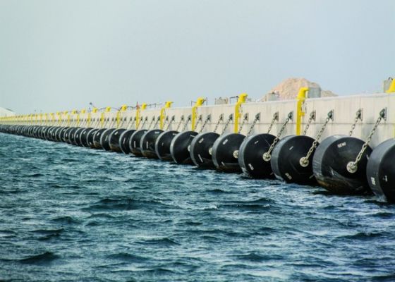 Quality Ship Protective Floating Dock Fenders With High Mechanical Strength factory