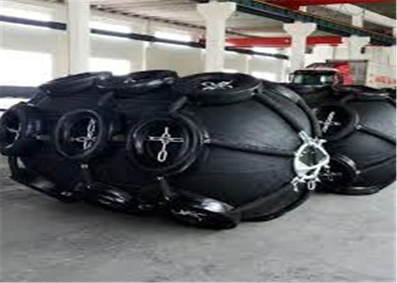 Quality Heavy Duty ISO17357 Certified Natural Rubber Pneumatic Rubber Fender for Marine Impact Protection factory