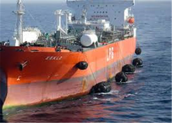 Quality 50kPa and 80kPa Boat Rubber Fender Protecting Vessel factory