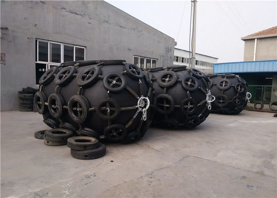 Quality Floating Pneumatic Marine Fender Natural Rubber For Cargo Ship Docking Mooring factory