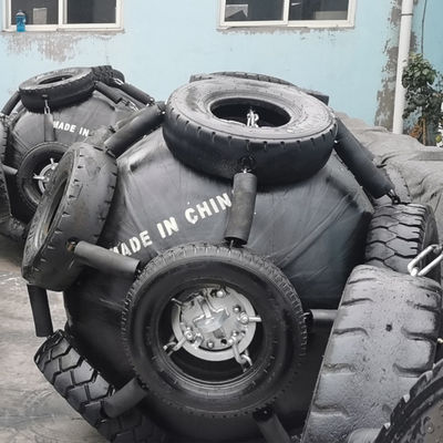 Quality D3.3x6.5m Yokohama Pneumatic Rubber Fender CCS Certificate factory