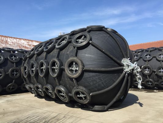 Quality Marine Yokohama 2.5*4m Inflatable Jetty Pneumatic Rubber Fender Sea Guard factory