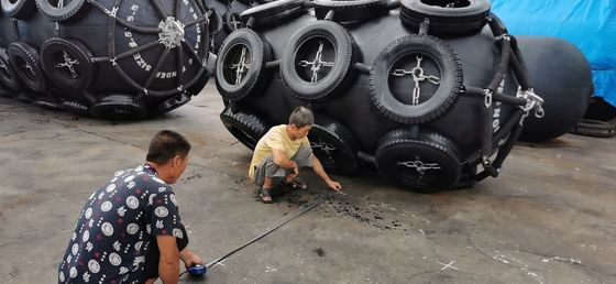 Quality Boat Pneumatic Rubber Fenders With Tyre And Chain factory