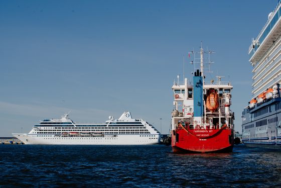 Quality Pneumatic Floating Marine Bumper Yokohama Boat Submarine Fender factory